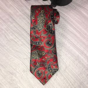 The Red Barn Sistine Satin By Countess Mara Stunning Red Ivory Navy Green Tie